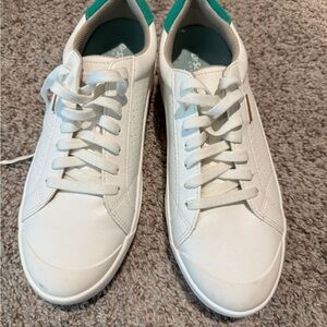 Dr. Scholl's White Sneakers NWOT